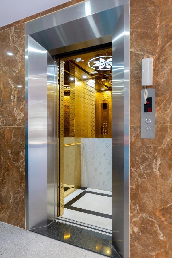 Gold Holiday Hotel Вунгтау Экстерьер фото