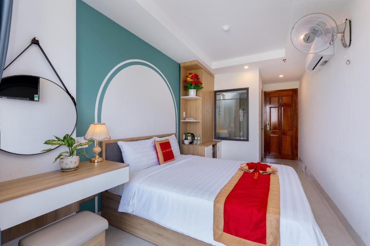 Gold Holiday Hotel Вунгтау Экстерьер фото